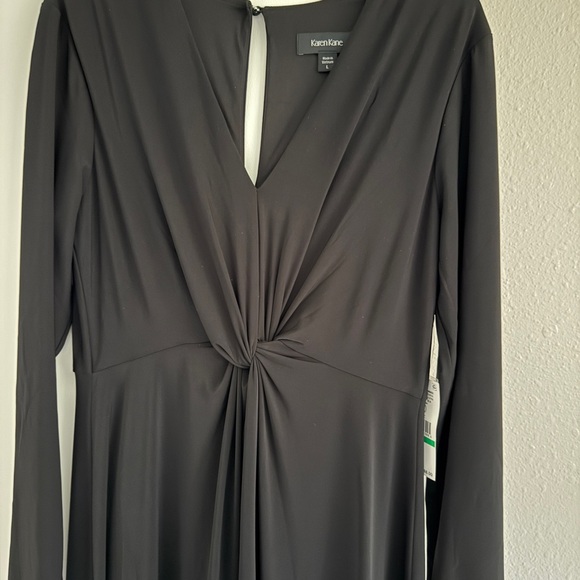 Elegant Black Long Sleeve Dress - Picture 2 of 4